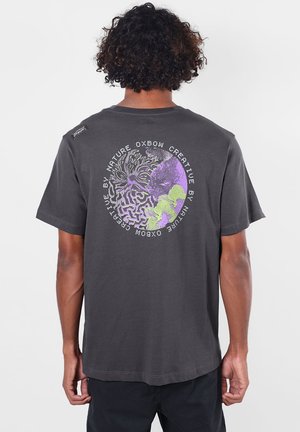 Oxbow, CORAL - T-shirt imprimé - caviar