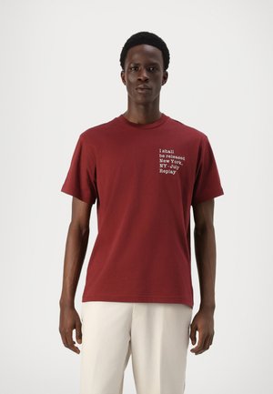 T-shirt con stampa - red brick