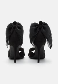 Anna Field Korolliset sandaalit - black