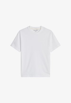 Witte T-shirt met korte mouwen en ronde hals, voorzien van een geribbelde boord en een subtiel merklogo op de linkerborst.