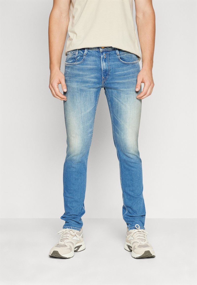 Replay - ANBASS PANTS - Jeans slim fit - medium blue, Förstora