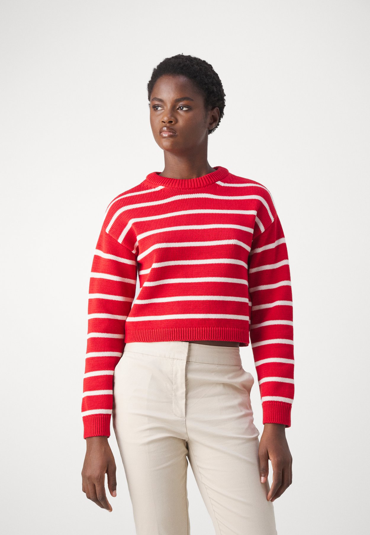 STRIPED CNECK