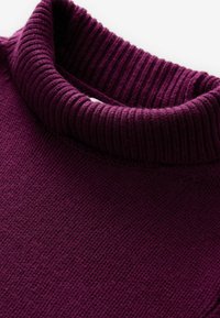 Next RELAXED FIT ciemnoczerwony
