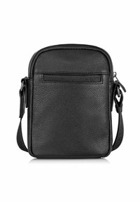 Czarna skórzana torebka crossbody z teksturowanym wykończeniem, prostokątnym kształtem i regulowanym paskiem. Posiada przednią kieszeń na zamek błyskawiczny i minimalistyczne okucia.