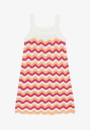 Pletené šaty bez rukávov so zaujímavým vzorom vlnkovitých pruhov v bielej, ružovej a broskyňovej farbe a vzorom čipky s malými dierkami, štvorcovým výstrihom a širokými ramienkami.