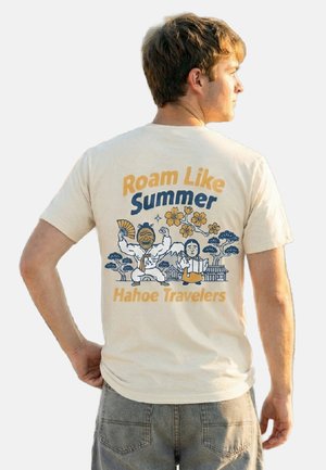 RoamLikeSummer, HAHOE TRAVELERS UNISEX - T-Shirt print - ivory