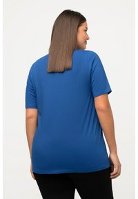 Ulla Popken RUNDHALSAUSSCHNITT - Jednoduché tričko - blue