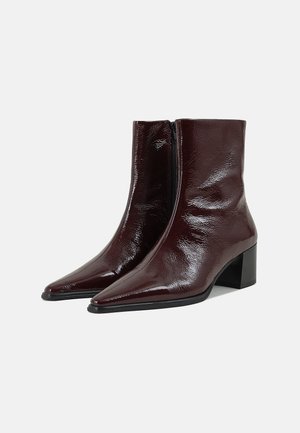 Vagabond, GISELLE - Klassikalised poolsaapad - cherry