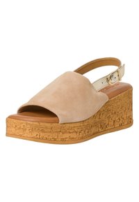 Béžové semišové sandály na wedges s korkovou platformou, otevřenou špičkou a nastavitelným páskem na patě s zlatým přezkou.