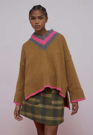 HUG - Maglione - camel