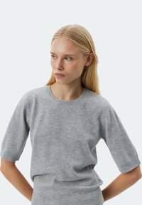 Sofie Schnoor T-paita - grey melange