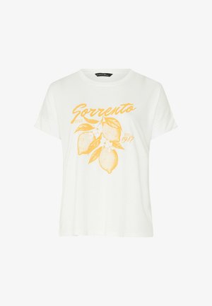 T-shirt blanc à manches courtes avec une illustration jaune de trois citrons, des feuilles et le texte "Sorrento Italy EST 1987" sur le devant.