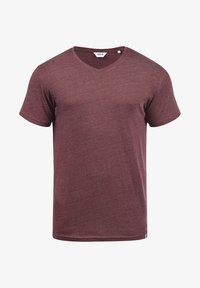 Kijelölve, wine red m