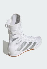 adidas Performance BOX HOG 4 - Tréningová obuv - cloud white   silver metallic   core black