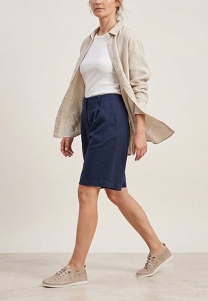 VENEZIA - Sznurowane obuwie sportowe