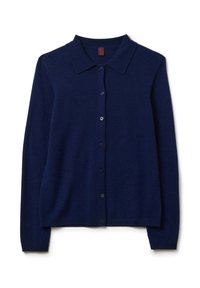 Cardigan bleu marine, en matériau doux, avec un col classique, des manches longues et six boutons assortis sur le devant.