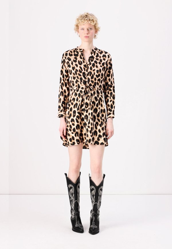 ONLCORY V-NECK  - Day dress - cloud dancer3