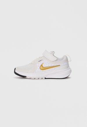 STAR RUNNER 5 UNISEX - Zapatillas running asfalto - platinum-coloured/metallic gold-coloured/black