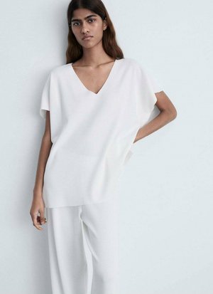 - T-shirt basic