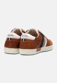 Australian Footwear NOTHINGHAM  - Trainers - tan-blue-white