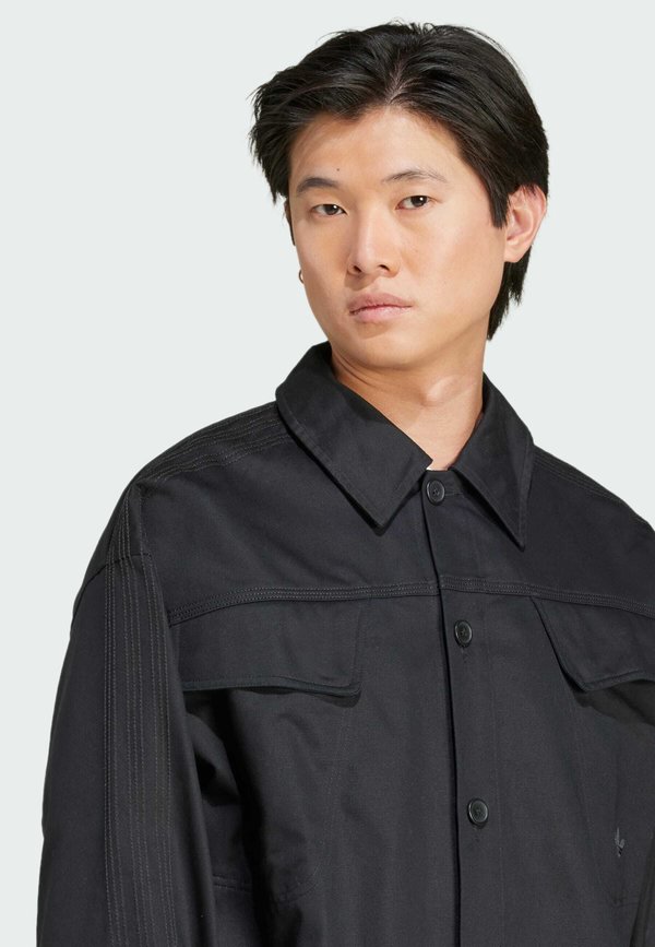 PREMIUM ESSENTIALS WORKWEAR OVER - Shirt2