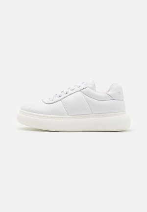 UNISEX - Sneakers - white