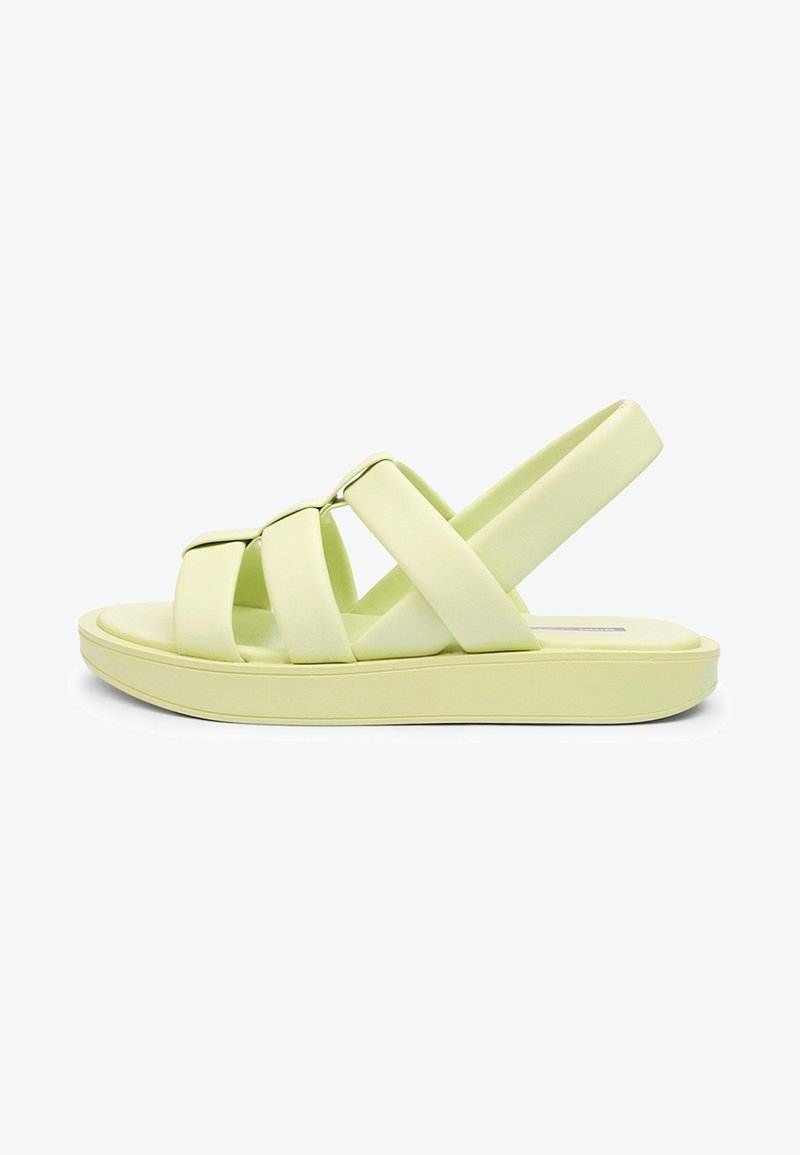 Bata BATA RED LABEL - Sandaalit nilkkaremmillä - green