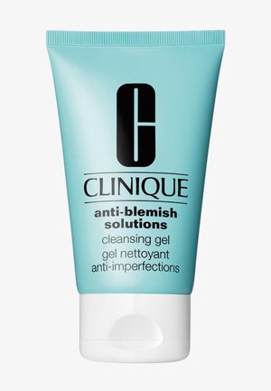 Gel detergente anti-imperfezioni Clinique in un morbido tubo turchese con base bianca, caratterizzato da testo nero e un logo sul frontale.