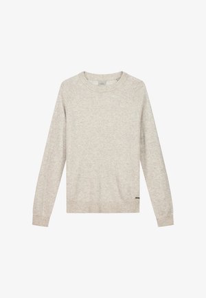 Světle šedý pletený svetr s dlouhými raglánovými rukávy, kulatým výstřihem a žebrovanými manžetami a lemem. Obsahuje malou značkovou etiketu na boku.