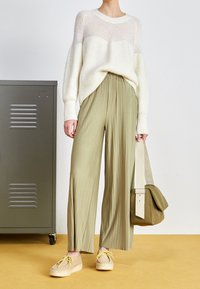 Pepe Jeans Stickad tröja - off-white