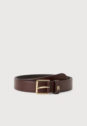 SQUARE 3 - Öv - rich walnut