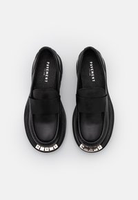 Pavement Scarpe senza lacci - black
