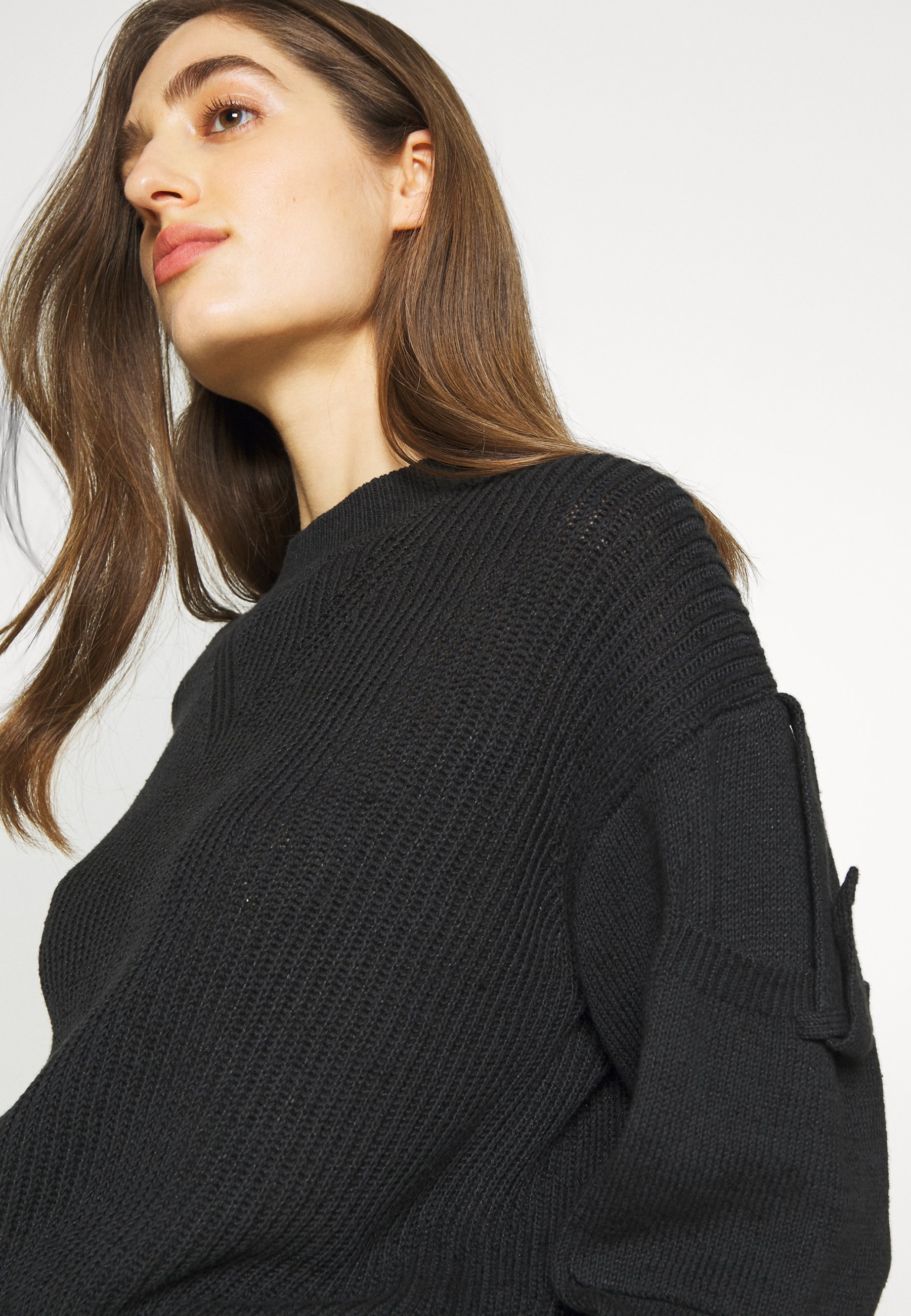 See by Chloé Stickad tröja obsidian black Zalando.se See by Chloé Stickad klänning obsidian black Zalando.se
