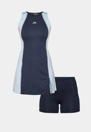 Marineblaues und hellblaues Zweiteiler-Schwimmset, bestehend aus einem Racerback-Tanktop mit seitlichen Schlitzen und passenden enganliegenden Shorts. Glattes, dehnbares Material.
