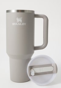Stanley THE QUENCHER H2.O FLOWSTATE™ TUMBLER 1.18L / 40OZ UNISEX - Drink bottle - ash