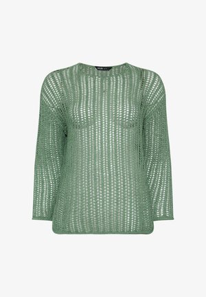 Grøn strikket trøje med åben vævning, lange ærmer og rund halsudskæring, der viser en løs, luftig tekstur og lodret mønster.