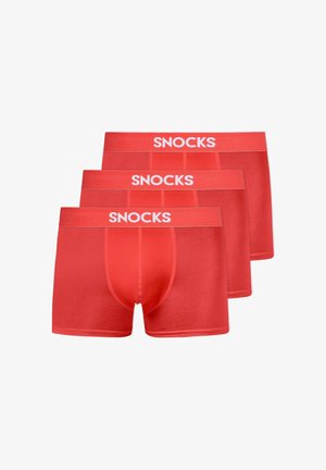 Rote Boxershorts im Dreierpack. Hergestellt aus weichem Stoff mit einer engen Passform. Mit dem weißen "SNOCKS"-Logo auf dem elastischen Bund.