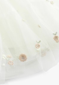 Next REGULAR FIT - Koktélruha / Partiruha - cream embroidered