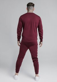 SIKSILK Sudadera - bordeaux