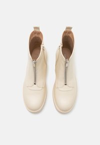 Even&Odd Wide Fit Botki na platformie