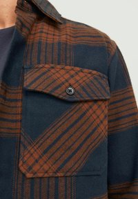 Jack & Jones PREMIUM JPRROY - Overhemd - cambridge brown