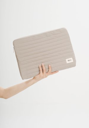 MELA, GEPOLSTERTE LAPTOPHÜLLE STYLE VINUSA UNISEX - Laptop bag - light stone