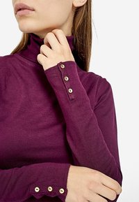 Stradivarius Sweter