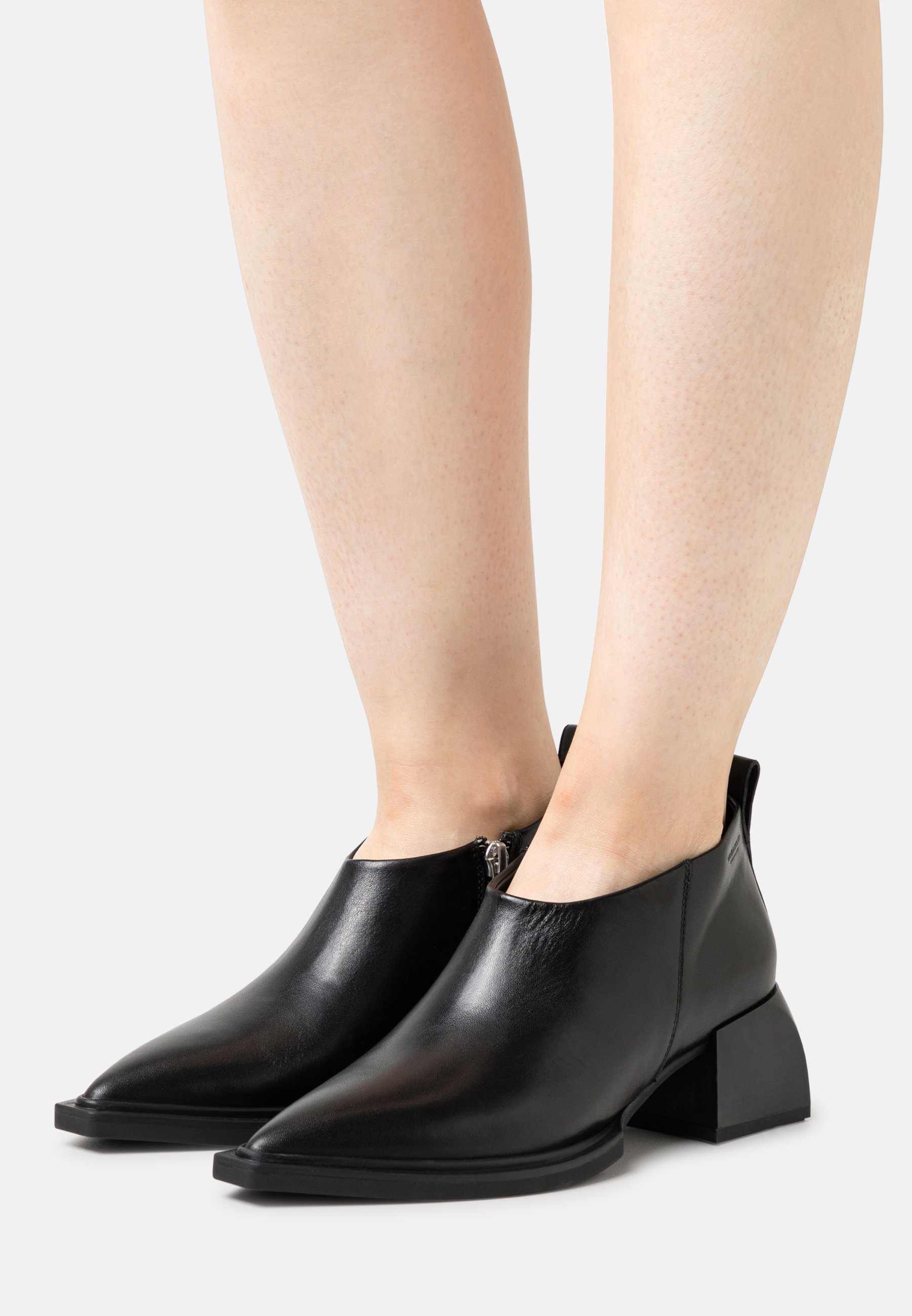 vagabond vivian boot