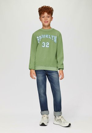 s.Oliver MET EEN GARMENT DYE EN TEKSTPRINT - Sweater - hellgrün