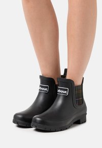 Barbour KINGHAM - Bottes en caoutchouc - black