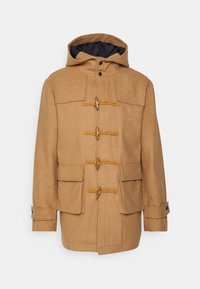 Brauner Woll-Dufflecoat mit gefütterter Kapuze, ausgestattet mit Toggle-Verschlüssen, zwei Fronttaschen und geknöpften Manschetten. Glatte Textur, klassisches Design.