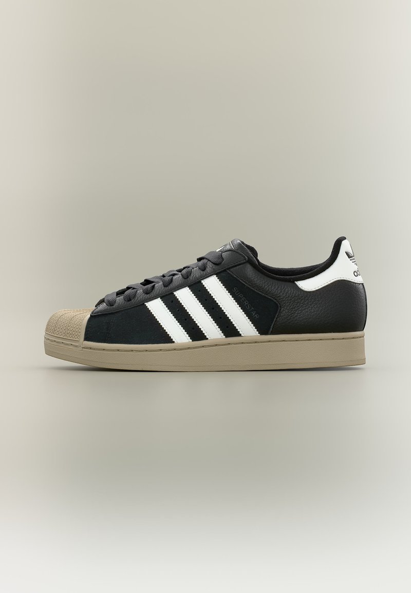 adidas Originals SUPERSTAR II core black/core white/khaki three/black