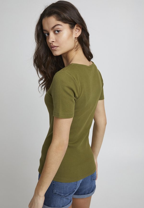 IHSUPER - Basic T-shirt - avocado4