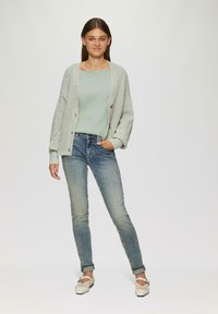 QS MIT U-BOOT-AUSSCHNITT - Longsleeve - salbeigrün